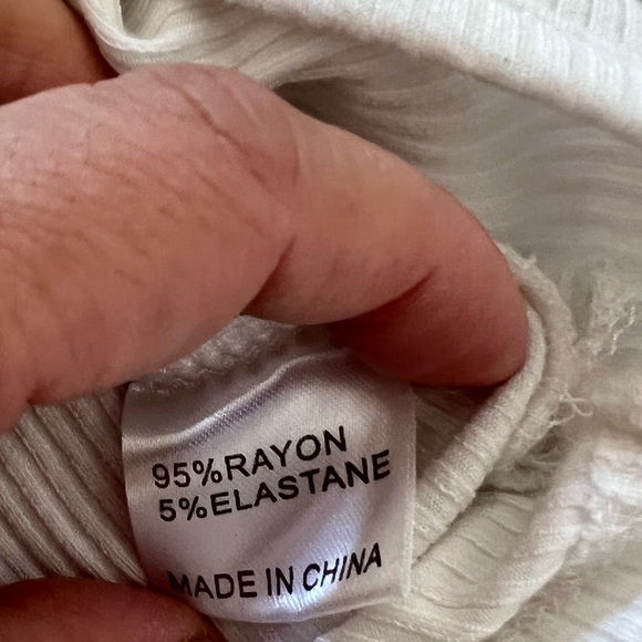 PRINCESS POLLY | white ribbed crop top - Picture 4 of 4